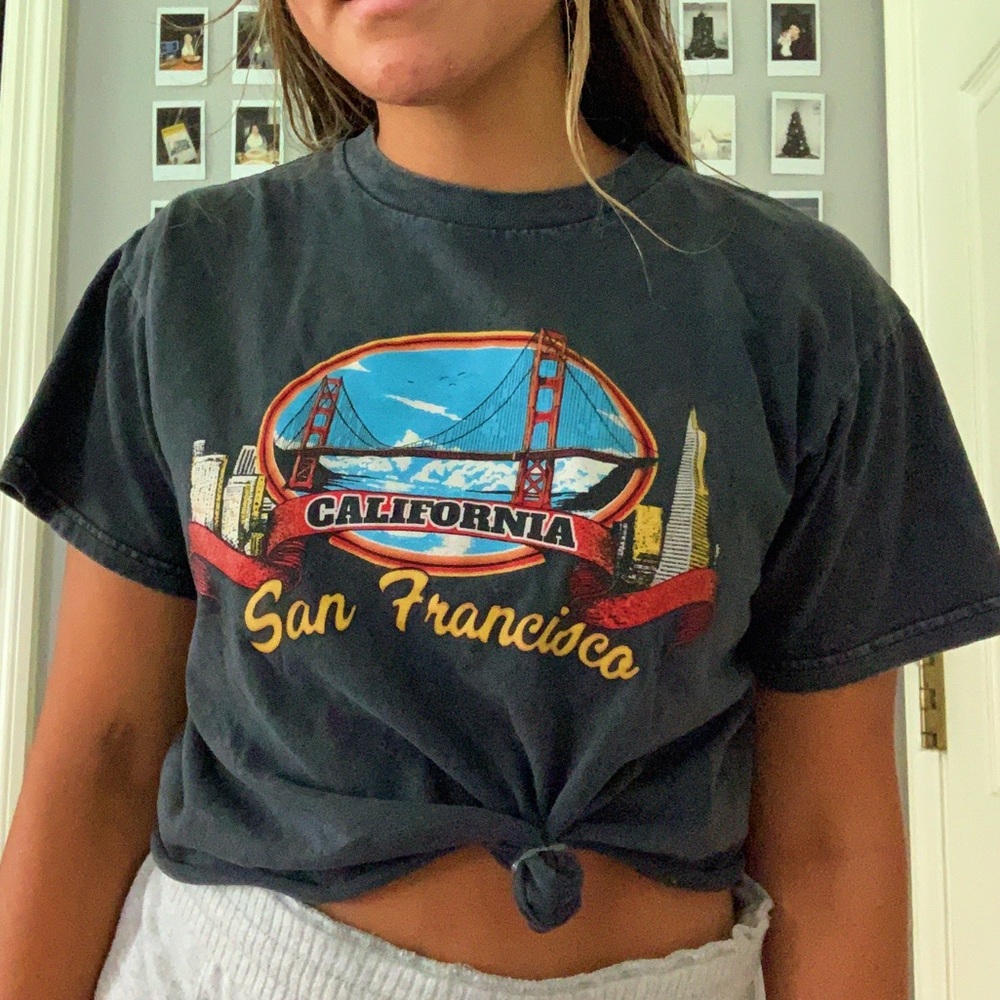 BRANDY MELVILLE SHIRT